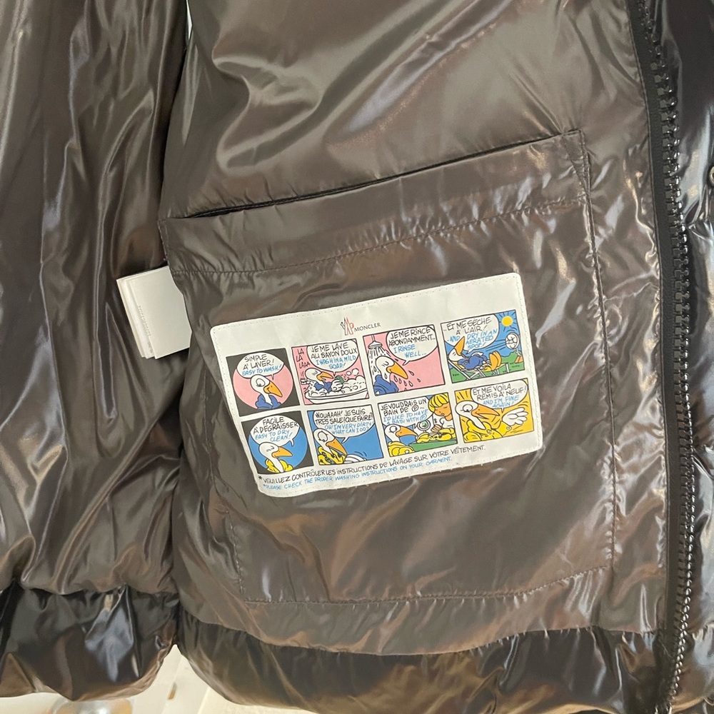 MONCLER VEST - Picture 4 of 5